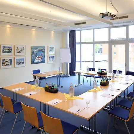 Am Segelhafen Hotel Kiel
